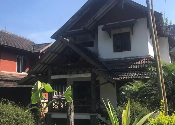 Villa Rian Argapuri Resort